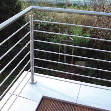 Dittfach GmbH - Edelstahl Treppengeländer - Balkon
